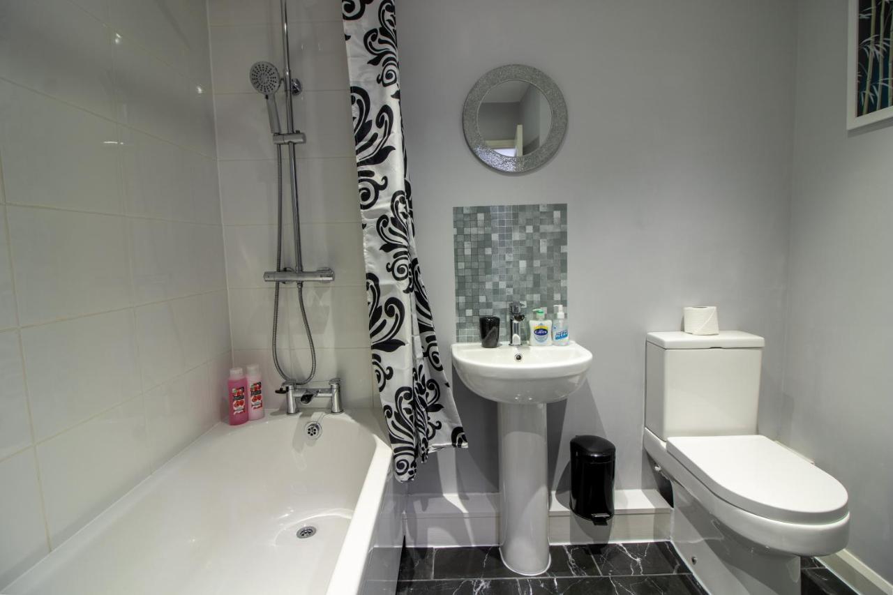 Modern & Cosy- Ideal For Small Families & Couples Brixham Exteriör bild